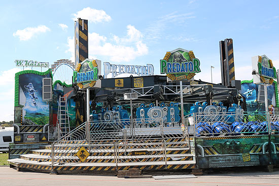 neu: Predator über der Theresienwiese am 11.09.2018 (©Foto: Marikka-Laila Maisel)